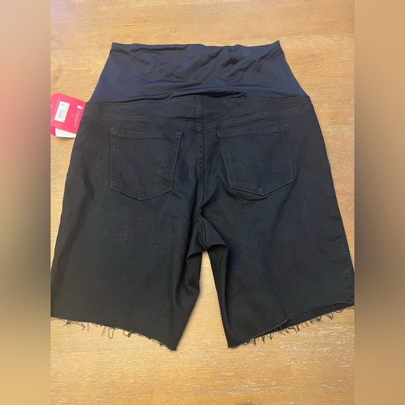 NWT Isabel Maternity Over Belly Bermuda Shorts - Picture 5 of 7